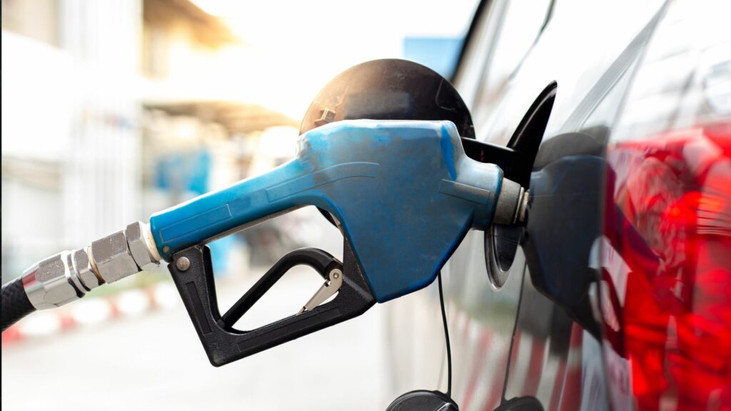 How to Get the Best Fuel Efficiency from Your Honda or Chevrolet 4 car fuel